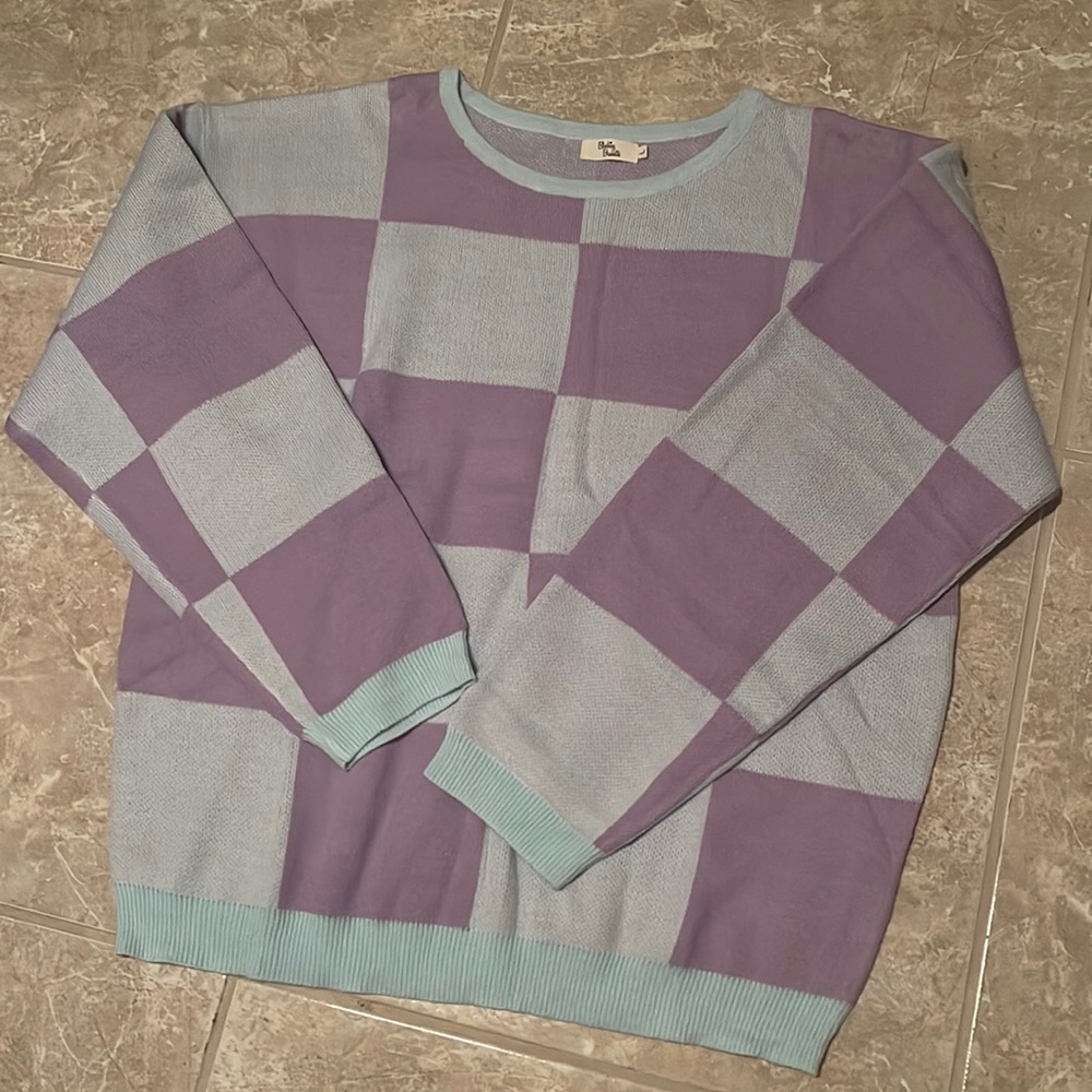 Sweater from Blushing Brunette; Size L; Never Worn